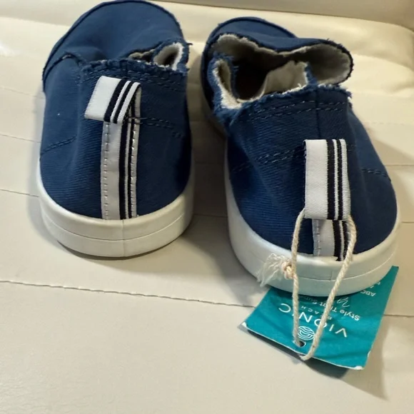 Vionic Beach Navy Malibu Blue Women Sneakers - Picture 5 of 11